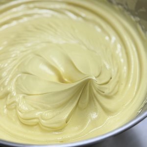 Närbild på konsistens – tallow face balm
